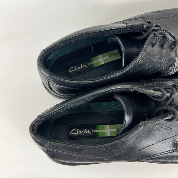 Clarks Oxford Men\'s 8.5 Black Leather Slip-On Low Square Toe Formal Dress Shoes